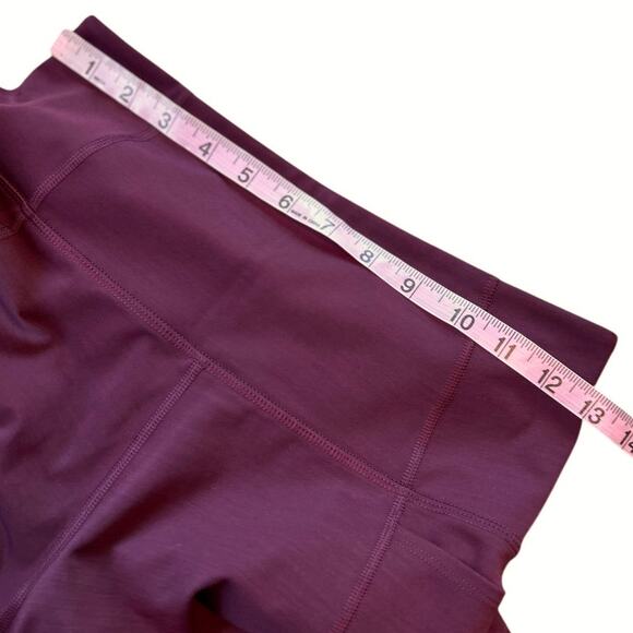 EUC Lorna Jane Wine Cropped Capri Athletic Leggings Size Small - Picture 7 of 7